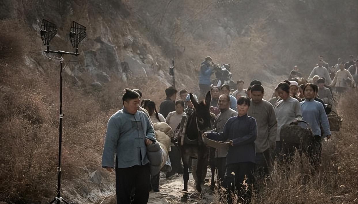 红旗渠是世界工程奇迹吗,20世纪70年代两大奇迹红旗渠