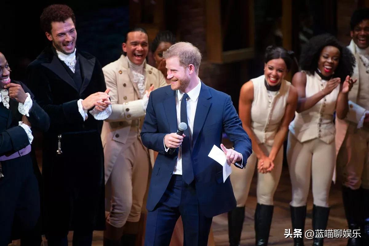 哈里王子和威廉王子回忆,哈里王子梅根感人视频