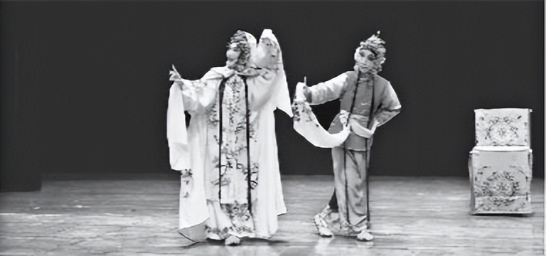 沈阳小河沿垂钓园,沈阳万泉湖公园钓鱼