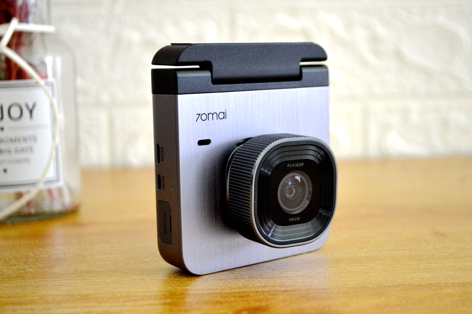 出乎意料！原来行车记录仪一直都装错了，老司机安装70迈聊聊真相