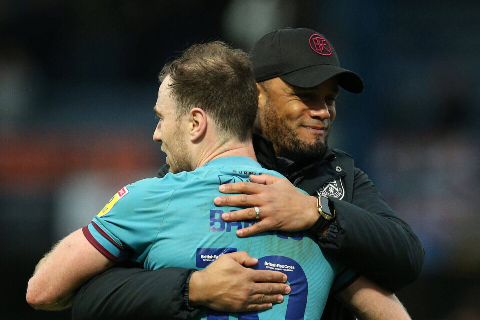 南安普顿利兹联莱斯特城降级,南安普顿足球降级