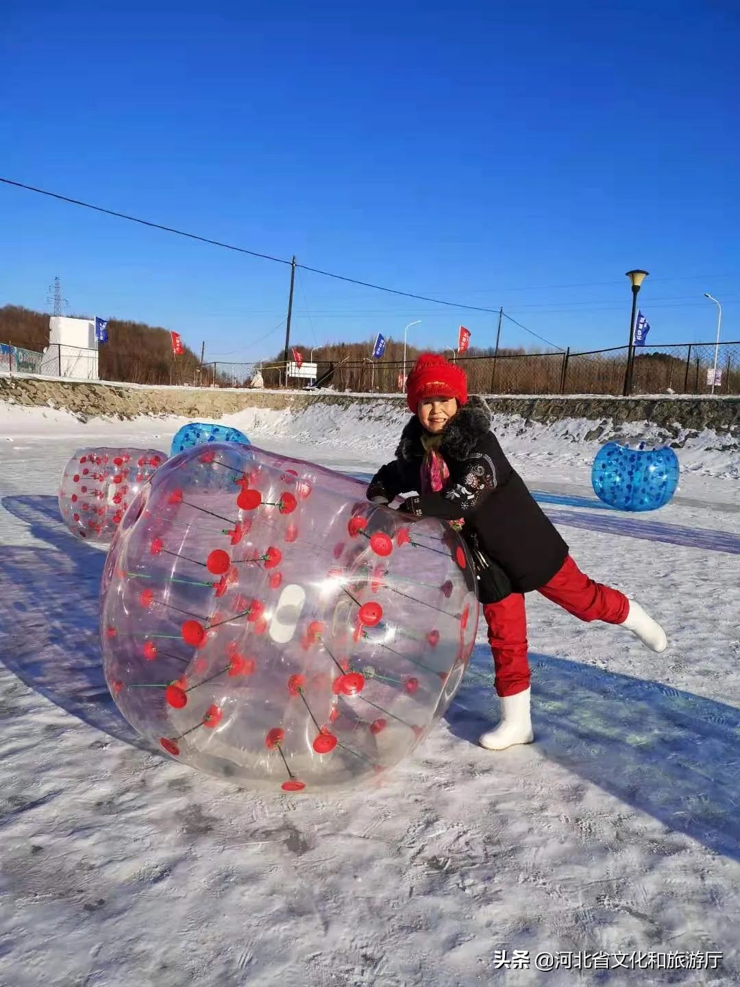 河北民俗村冰雪乐园,在冰雪乐园玩
