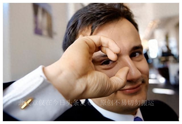 老公迷上网游怎么办,老公玩手机上瘾了怎么说