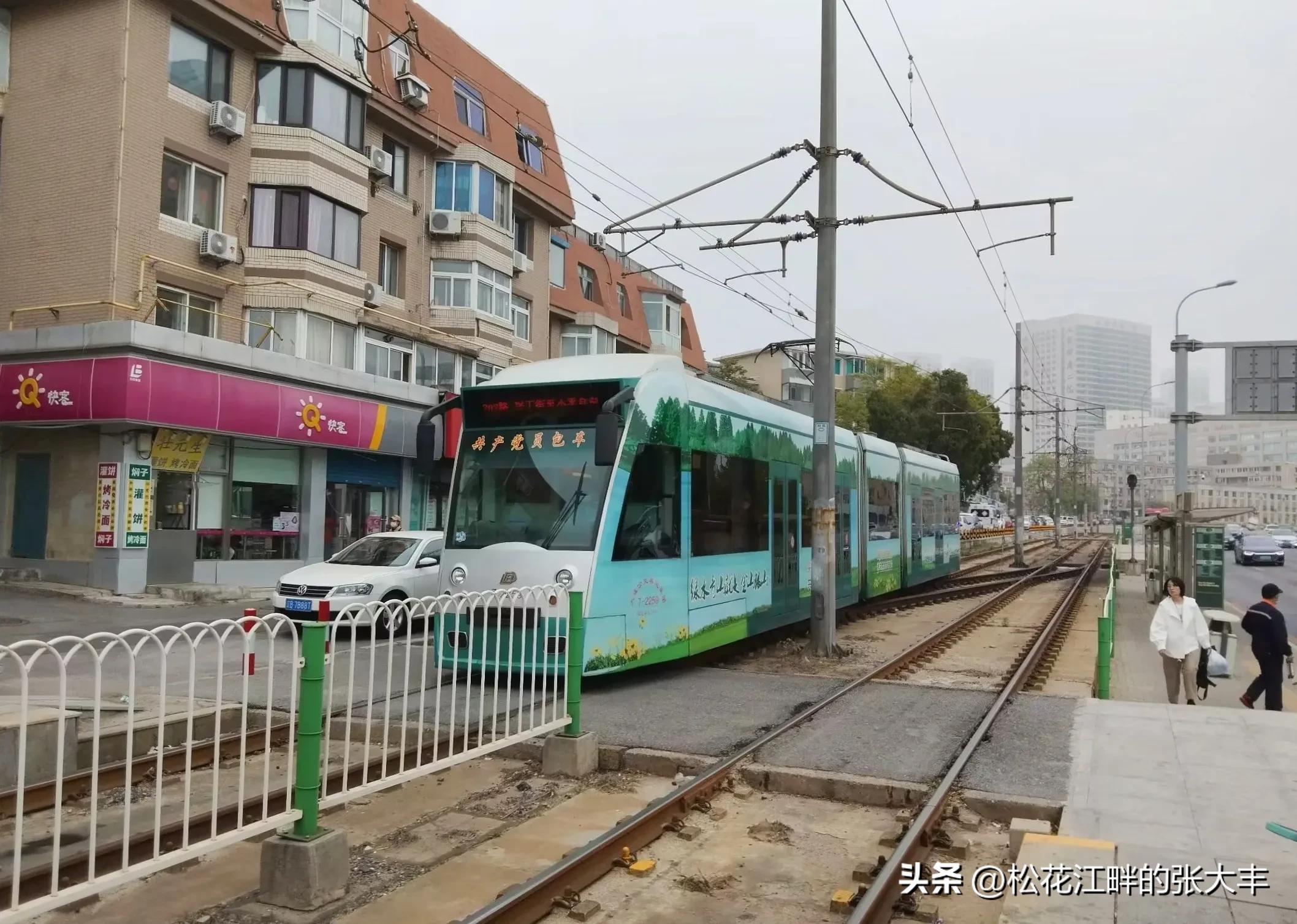 为老年人做的暖心小事,为老人做的贴心实事有哪些