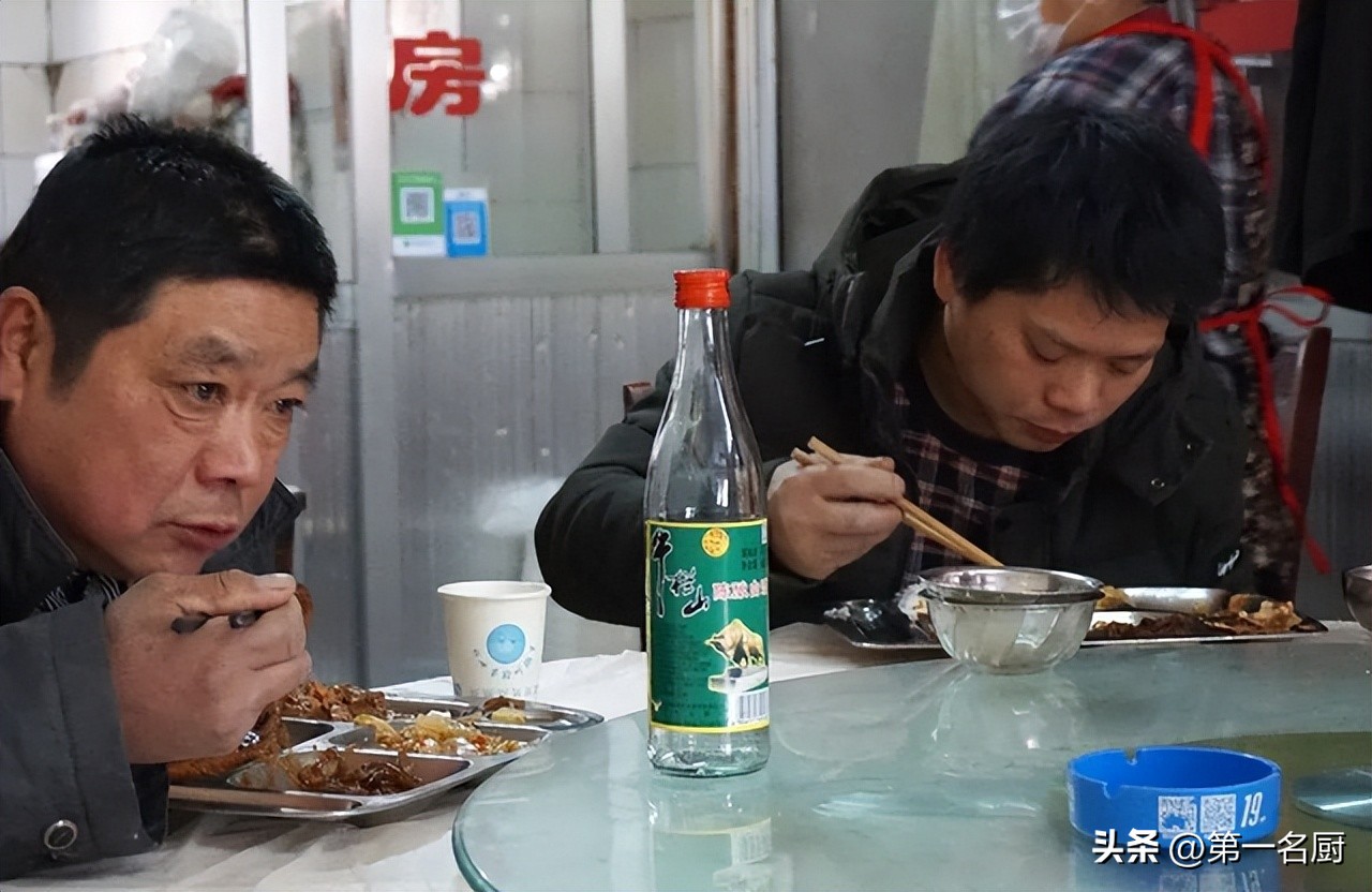 20元一瓶的牛栏山怎么样,为什么牛栏山不是纯粮酒却卖得好