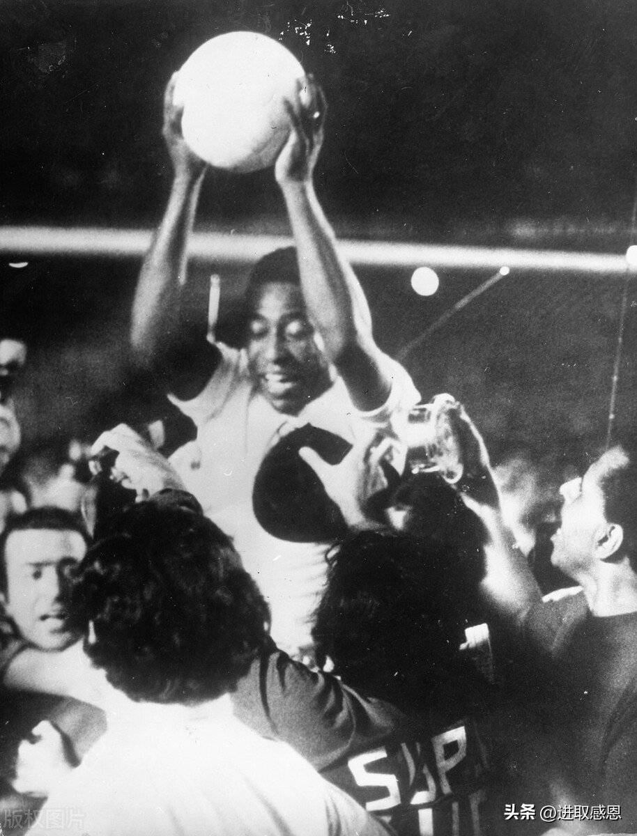 贝利球王传奇完整版,贝利球王的传奇一生