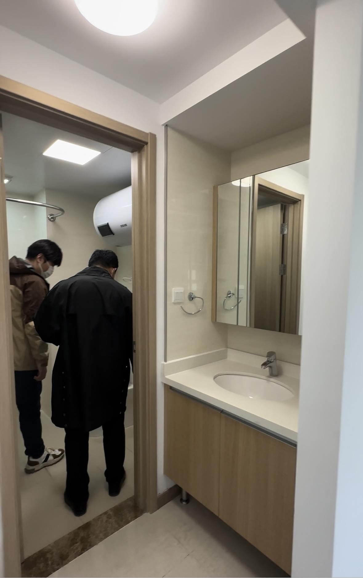 科沃斯拖地机器人怎么清理藏水板,科沃斯扫拖一体机器人怎么拖地