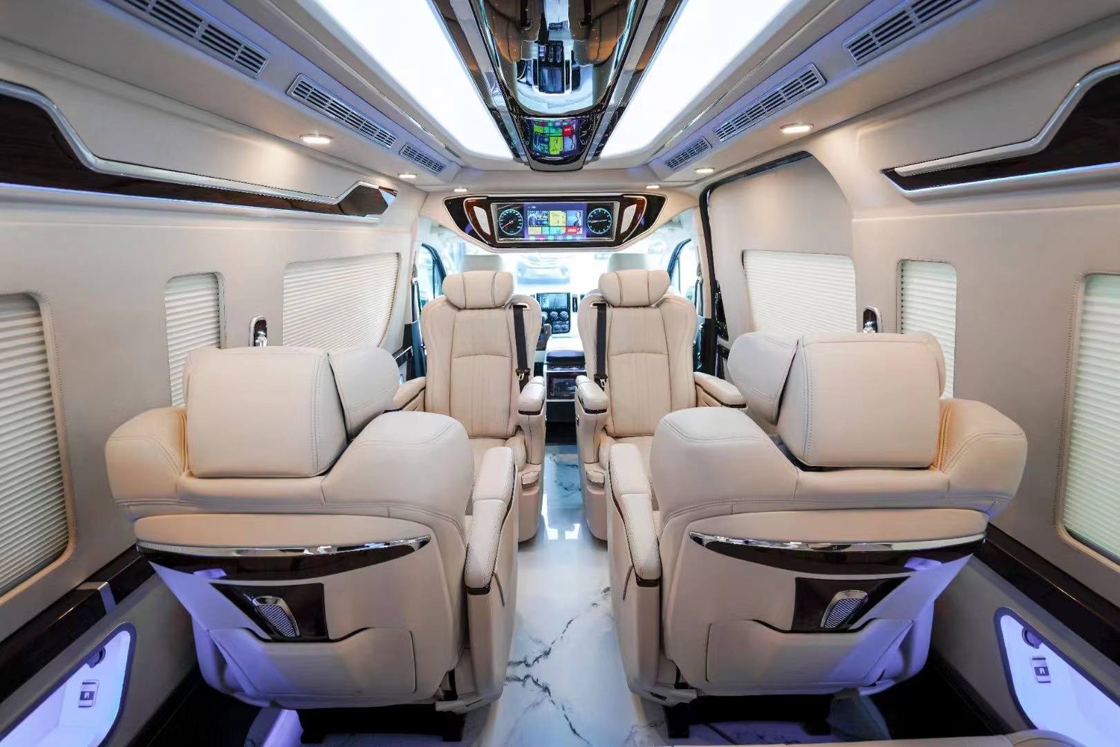 丰田超大海狮,丰田海狮4.6米车长