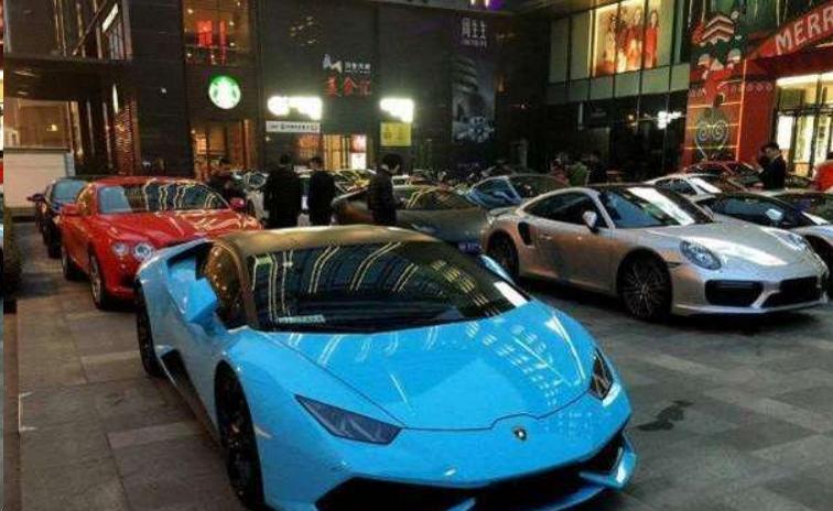 1万3千块租一天兰博基尼大牛,13000万租兰博基尼一天