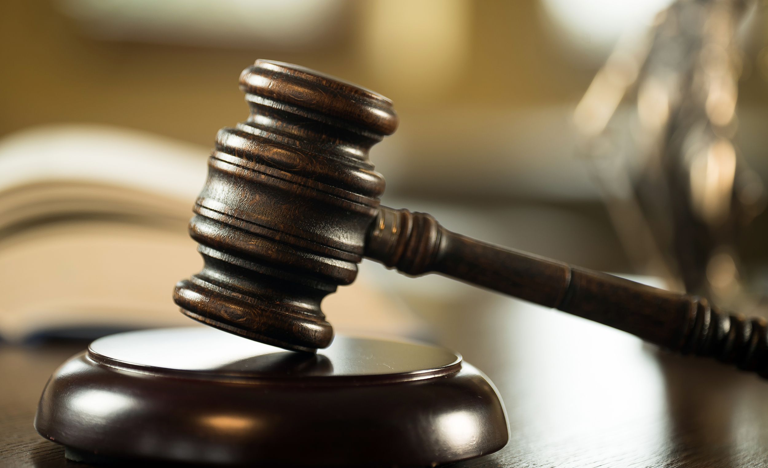 打野球把人撞伤,打球被撞到怎么索赔