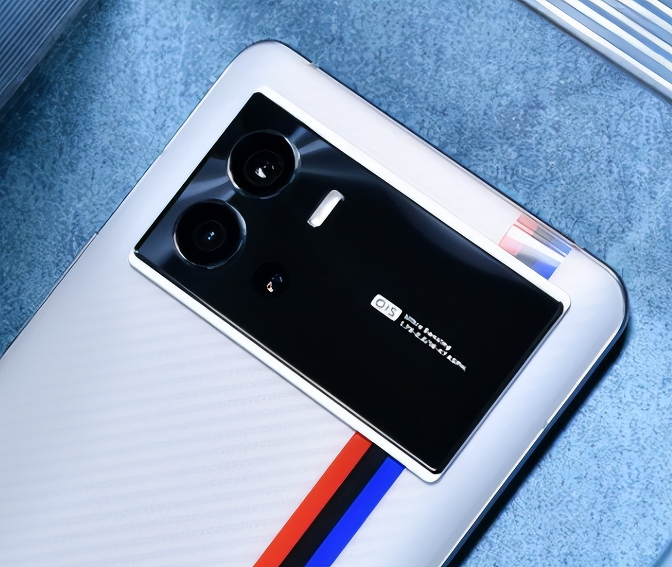 iqoo新机发布旧机降价是多少,iqoo降价到1799元