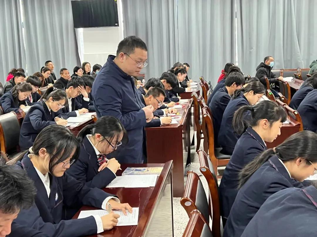 【卓越鹿鸣·示范引领】特邀八方宾朋，共研主题教学