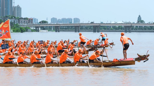 端午节的由来和习俗英语,端午节戴香囊的习俗由来