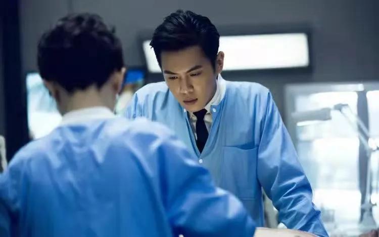 法医亲身经历写的一本小说,法医讲述花季少女