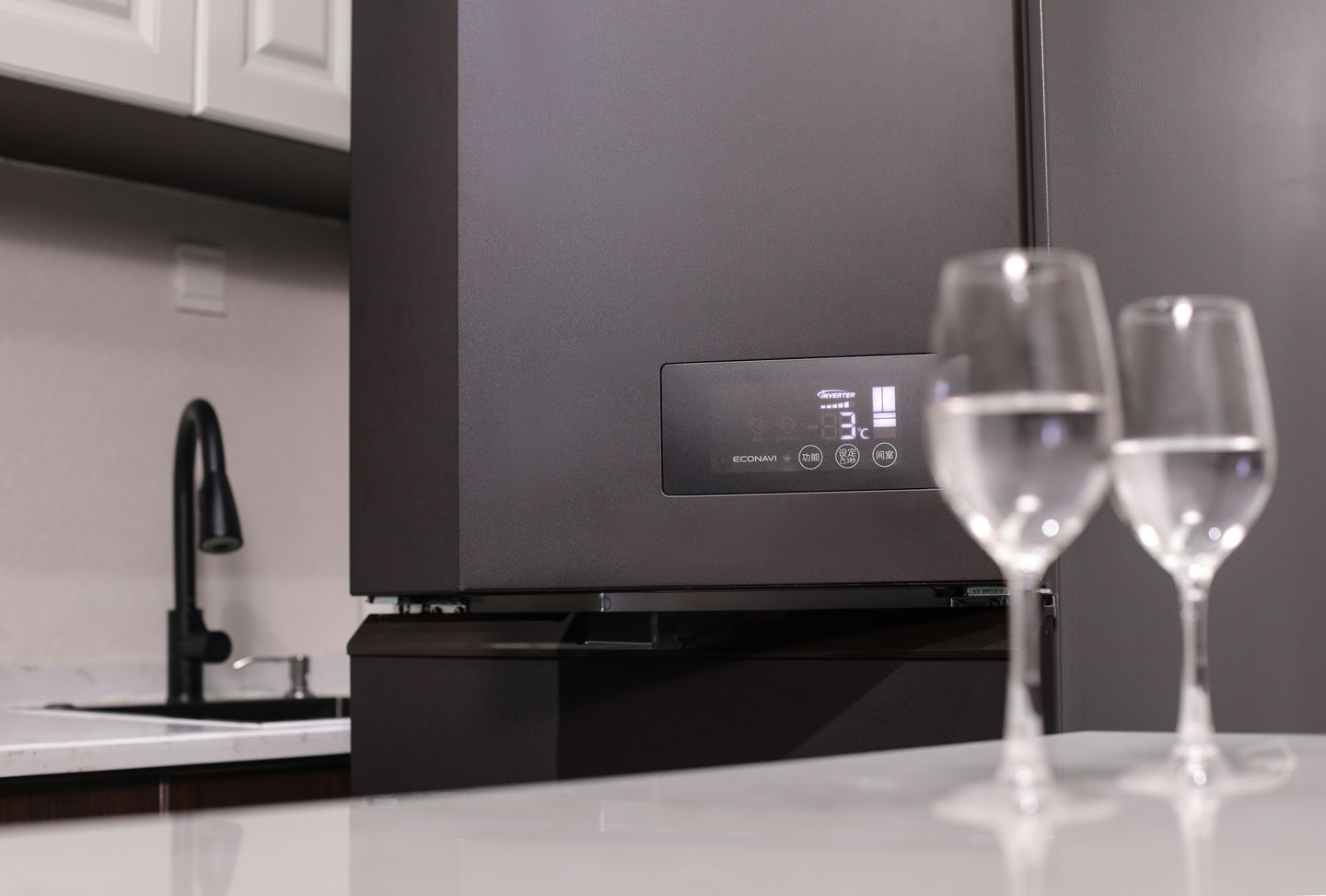 松下冰箱ee53优缺点评测,松下冰箱e53和e54有什么区别