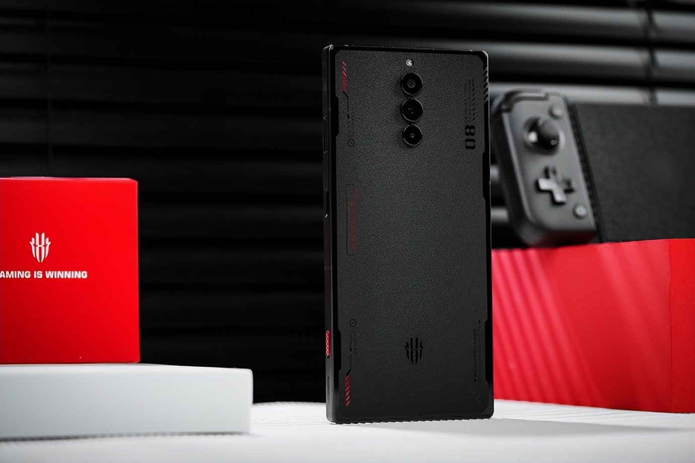 红魔8pro领袖版性能测试,最新款红魔8pro