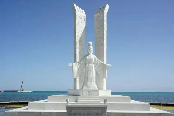 青海湖的西王母瑶池在哪,青海湖瑶池西王母