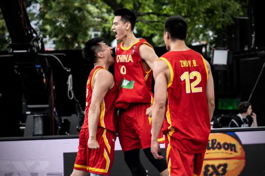 恭喜！女子三人篮球世界杯拿铜牌，王丽丽入选最佳阵容，7场35分