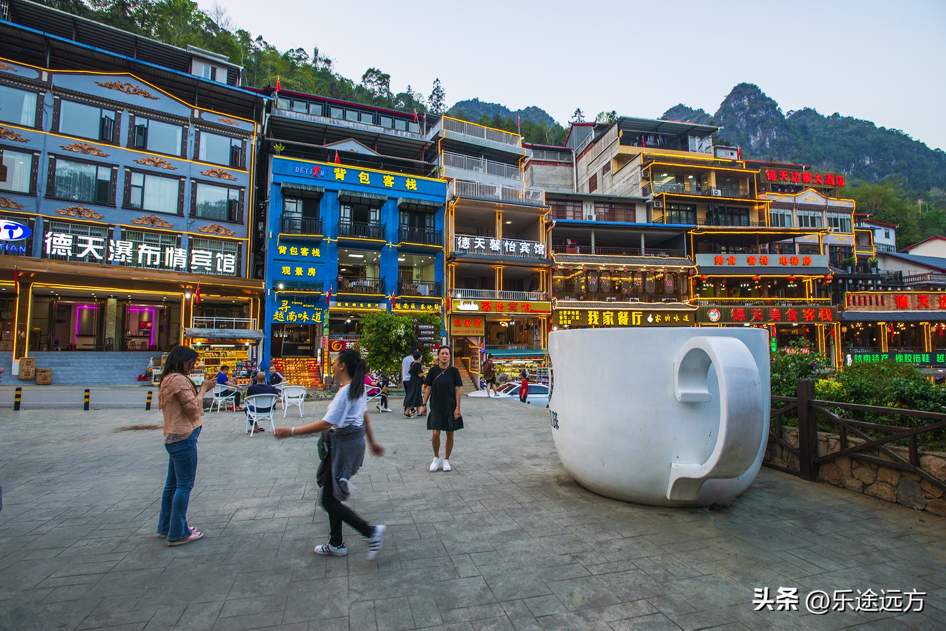 自驾德天瀑布吃什么,德天瀑布自驾一日游详细攻略大全