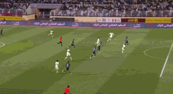 利雅得3-1补时15分钟进3球,利雅得c罗全场评分低搞笑集锦