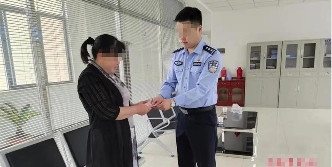 全国头号女警花王菲,王菲女警察