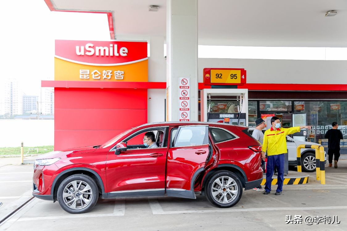 一箱油跑900km几乎做到零故障,第三代哈弗h6保养超了100公里