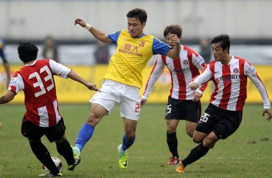 成都蓉城足球队今年是否有望冲超,中超19轮成都蓉城回放