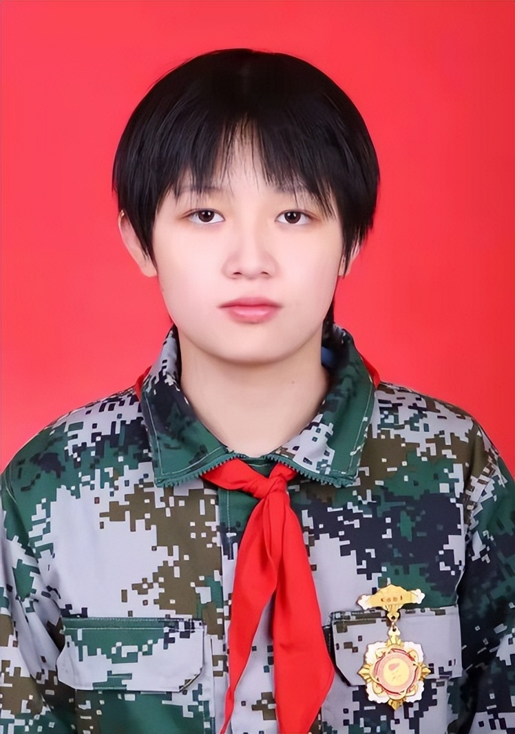 速来围观，七八年级这些望兵石少年获得军校最高荣誉奖章