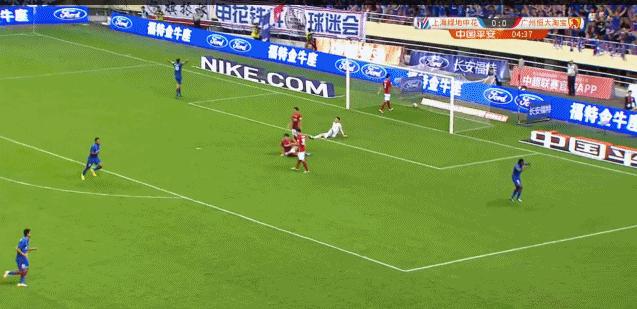 c罗震惊世界的10大帽子戏法,进球后的庆祝动作c罗