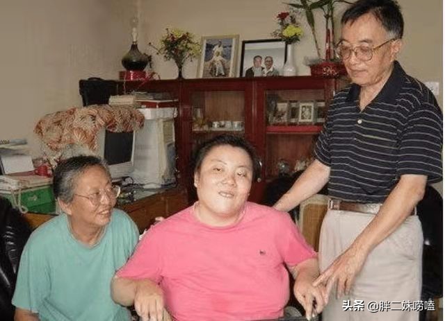 朱令父母的后半生:大女儿坠崖,小女儿铊中毒,如今82岁拼命活着