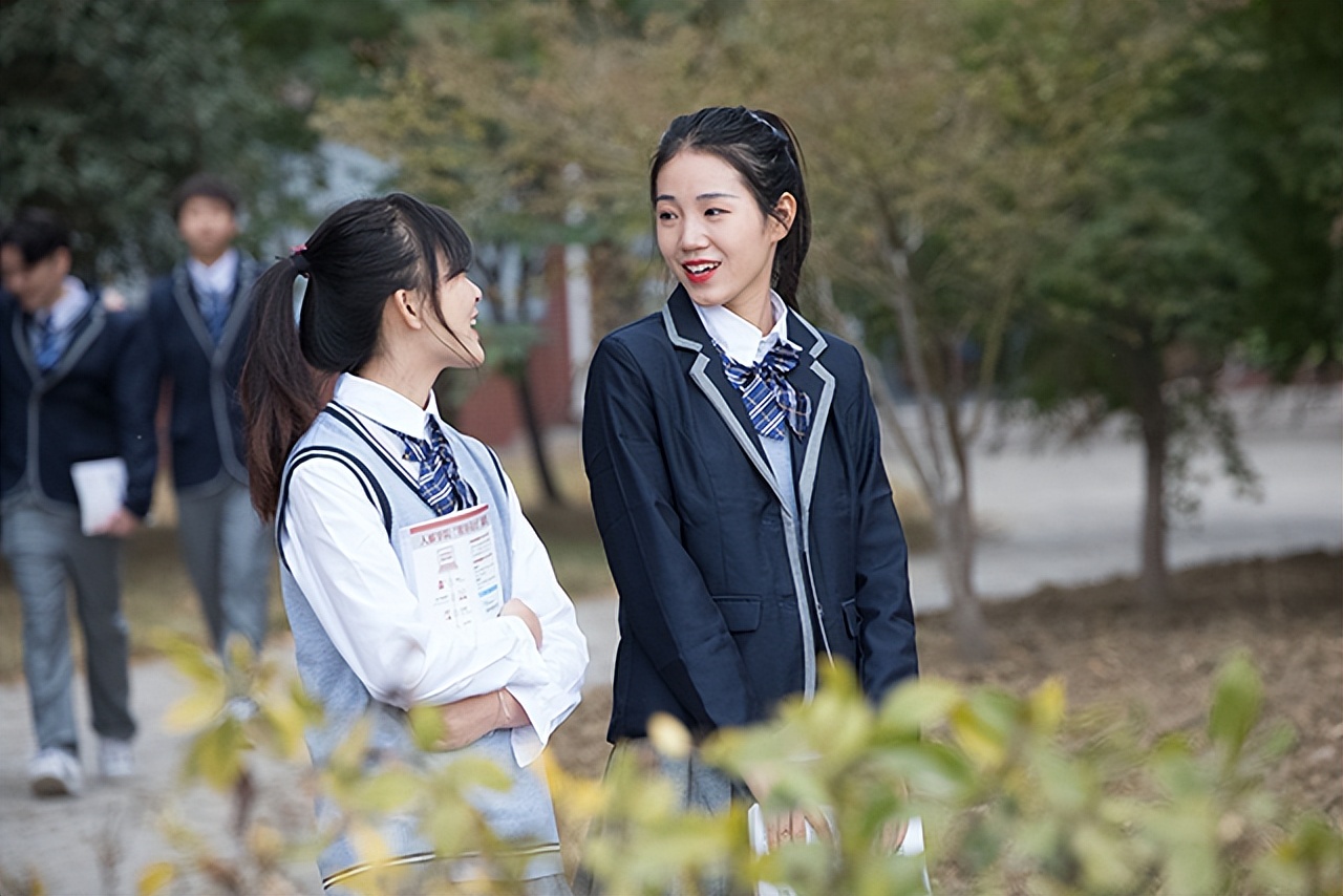 女生初中毕业学什么专业有前途,初中毕业学舞蹈专业去什么学校