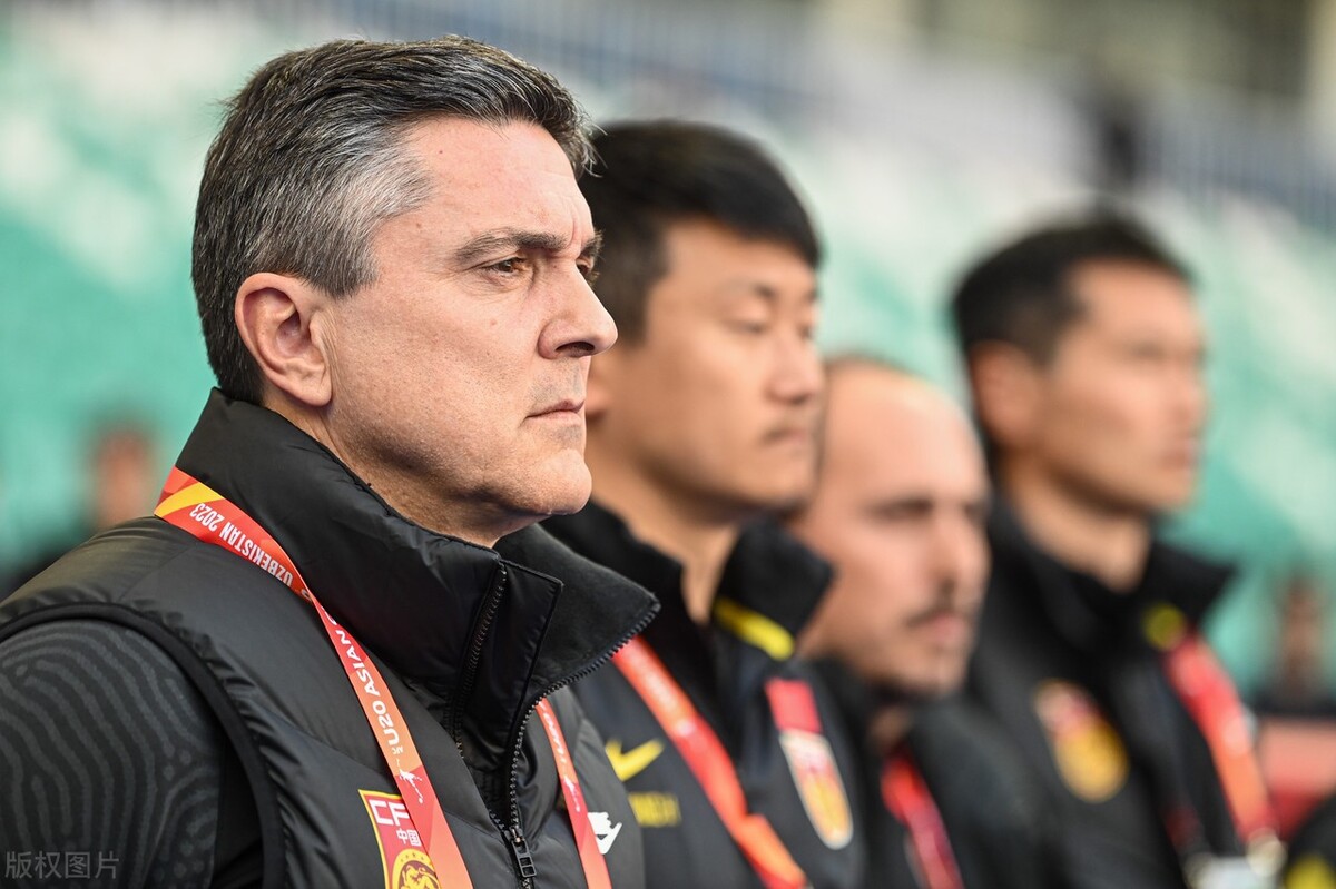 晚上20点！央视拒绝直播国青，出线生死战遭无视，球迷骂声一片