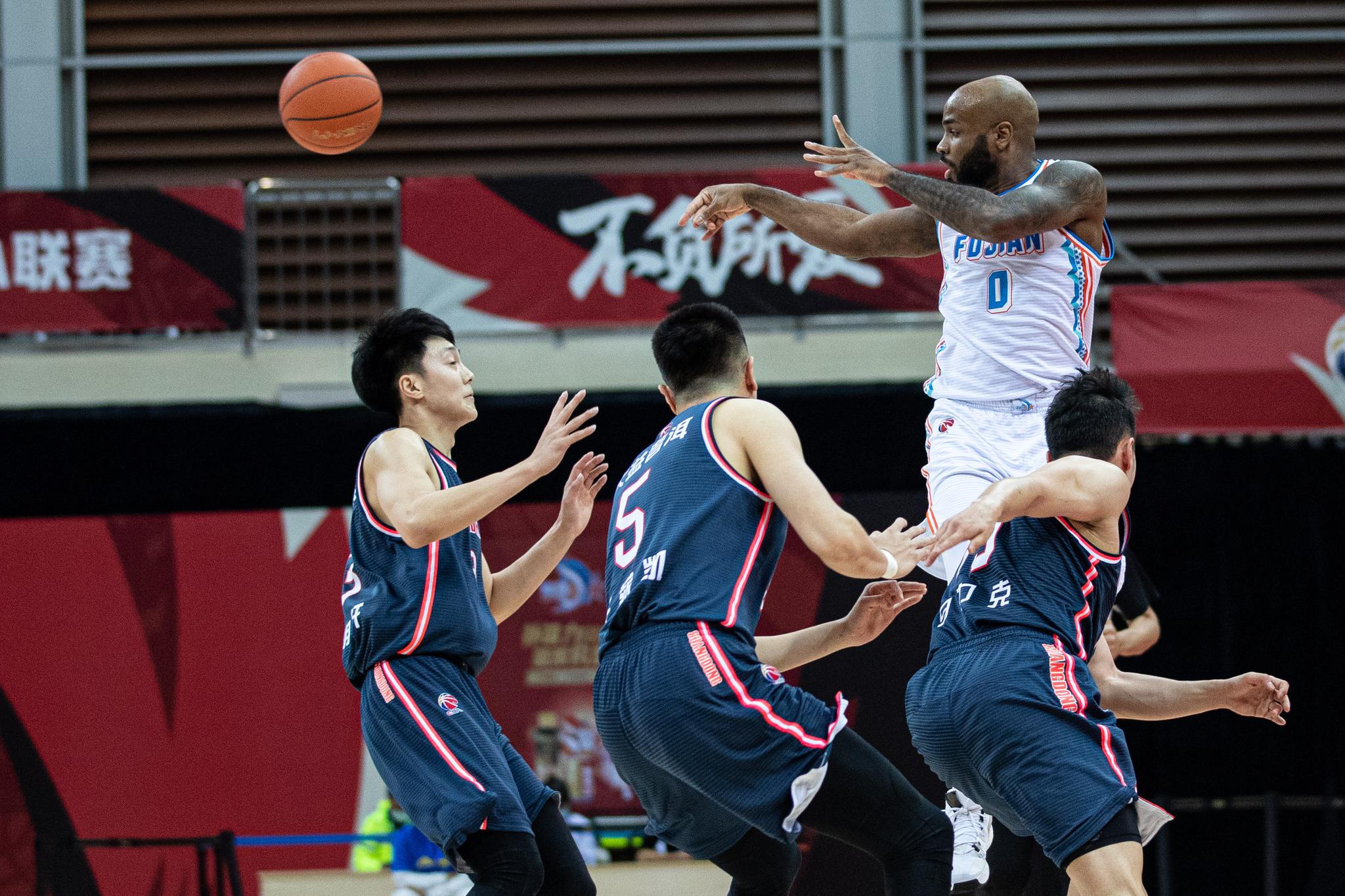 cba丁伟签约了吗,cba山西队主教练丁伟为何离职