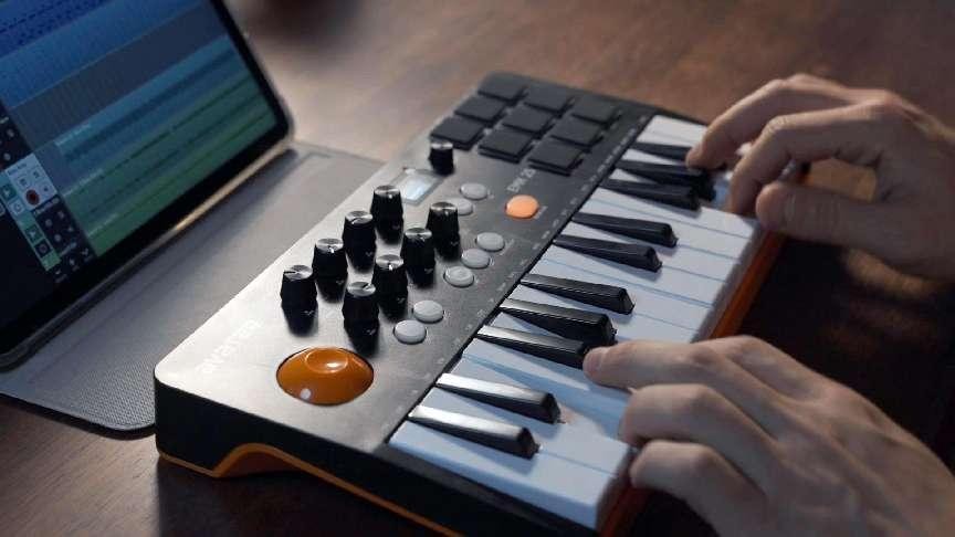 midi键盘是用来干嘛的,midi键盘是啥