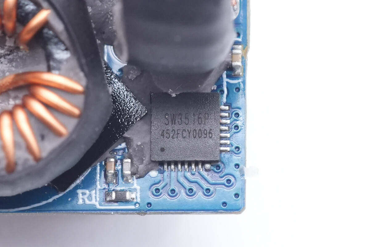 魅族pandaer无线充测评,魅族pandaer充电宝拆解