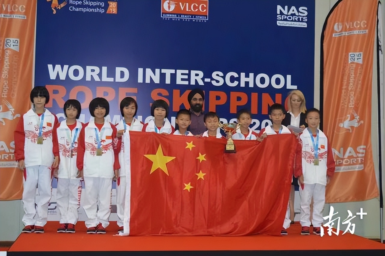 花都第二届花式跳绳比赛,广州花都跳绳世界第一