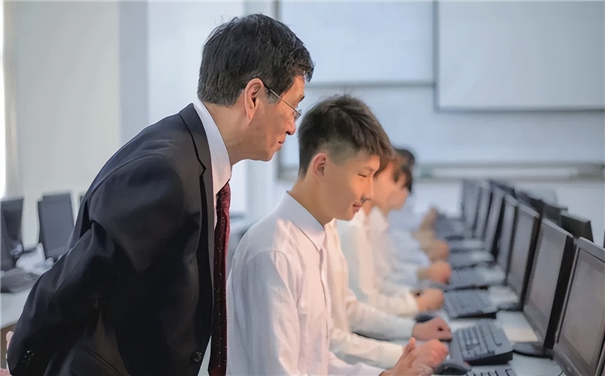 2023年安阳学院招生专业专科,安阳学院专科与对口专业在一起吗