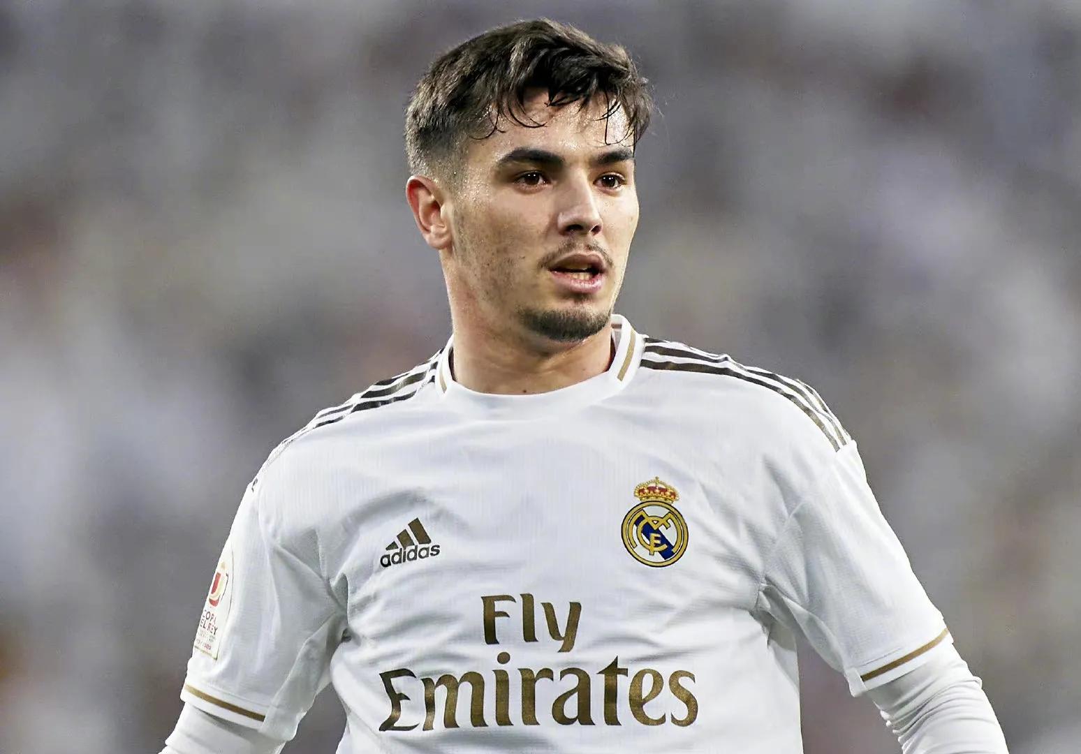 曼城签下瓦伦西亚新星费兰托雷斯,曼城最新交易消息