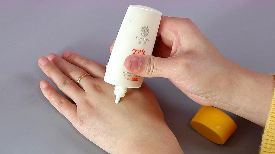 中年女人护肤步骤操作顺序,女人过25岁适合哪些护肤品