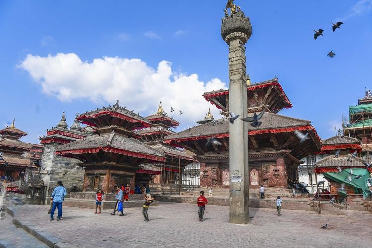 尼泊尔的古老少数民族,尼泊尔是个什么样社会制度的国家