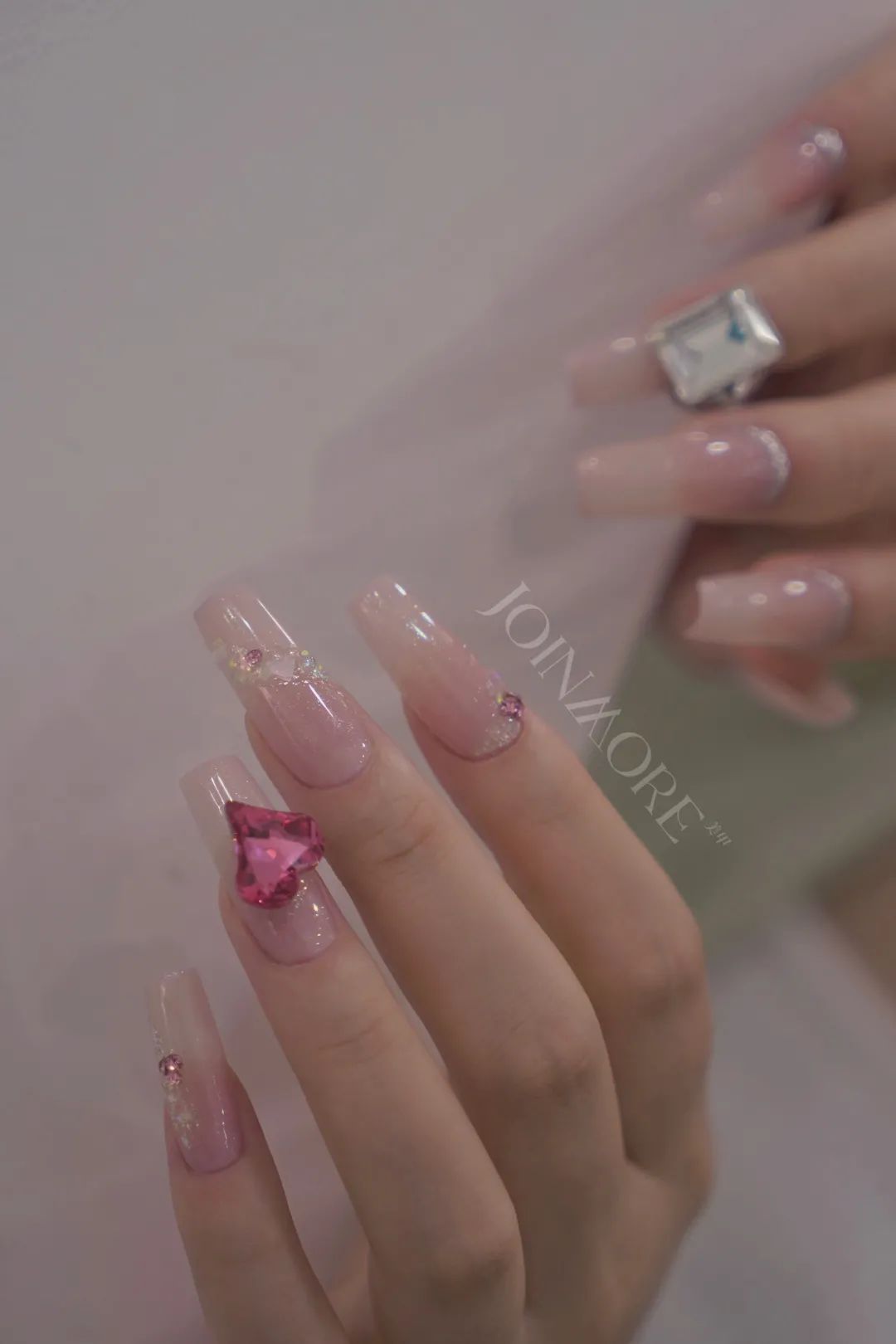 固甲油的使用方法,洗甲油使用方法