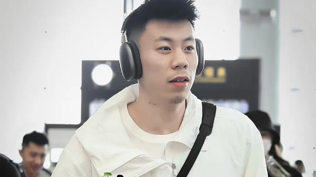 CBA现黑幕！浙江保送总冠军，辽篮吃“哑巴亏”，球迷要求严查