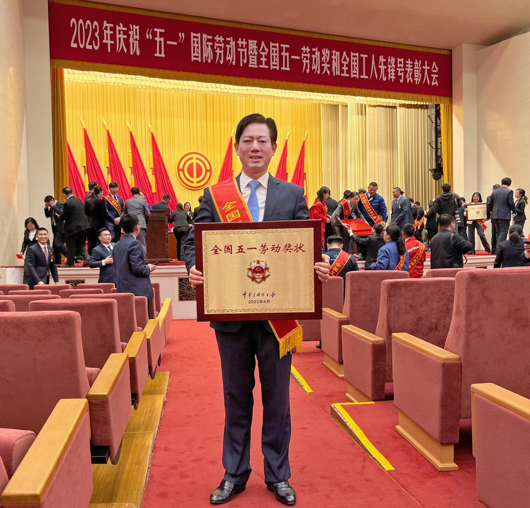 澳优最近几年的业绩,澳优能力多被通报