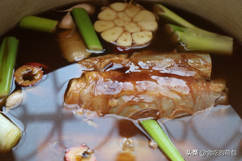 酱牛肉软烂无比的秘诀,酱牛肉如何用酱油先泡一下