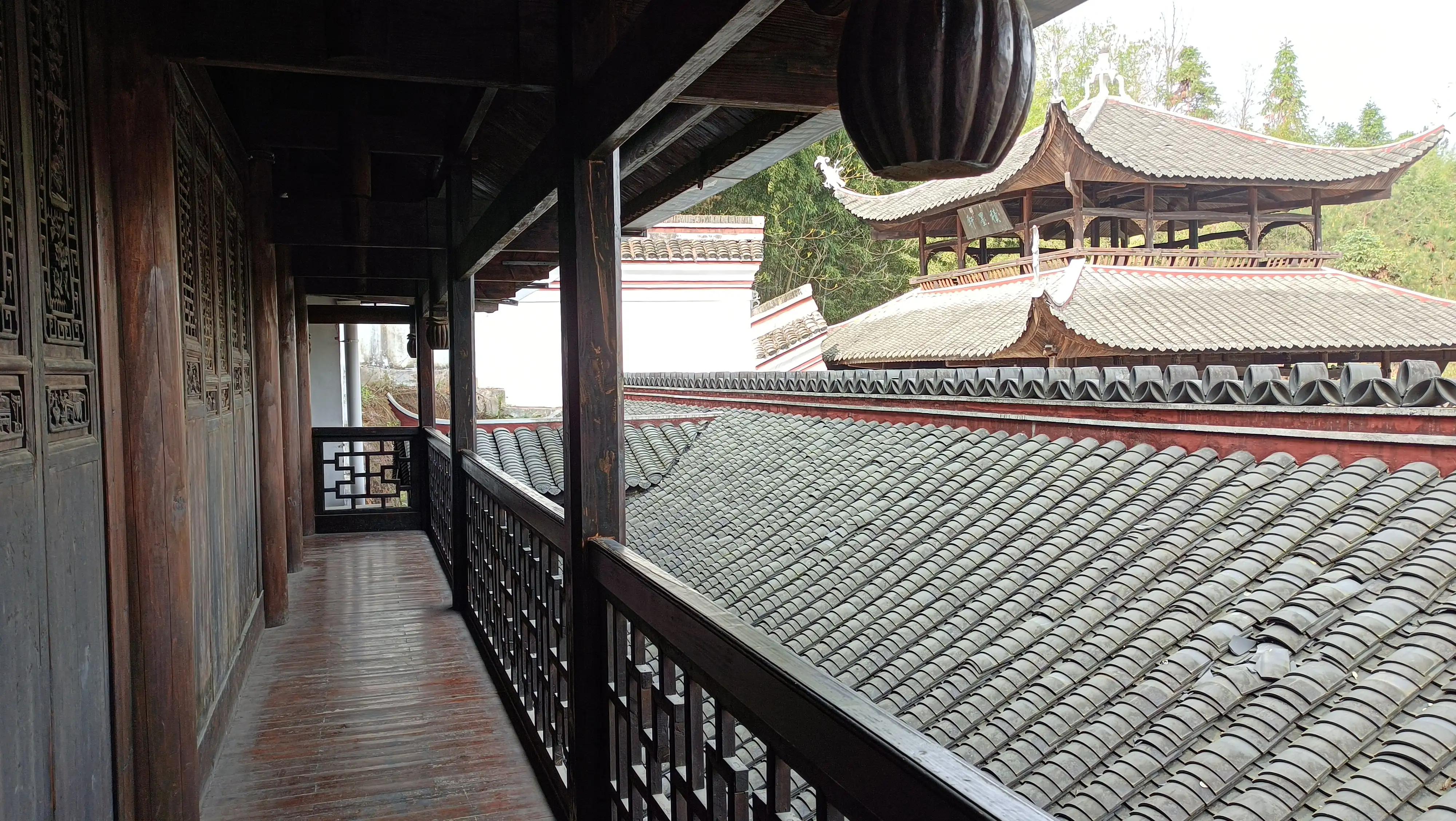 恩施土司城到女儿红多远,恩施土司城旅游怎么样走