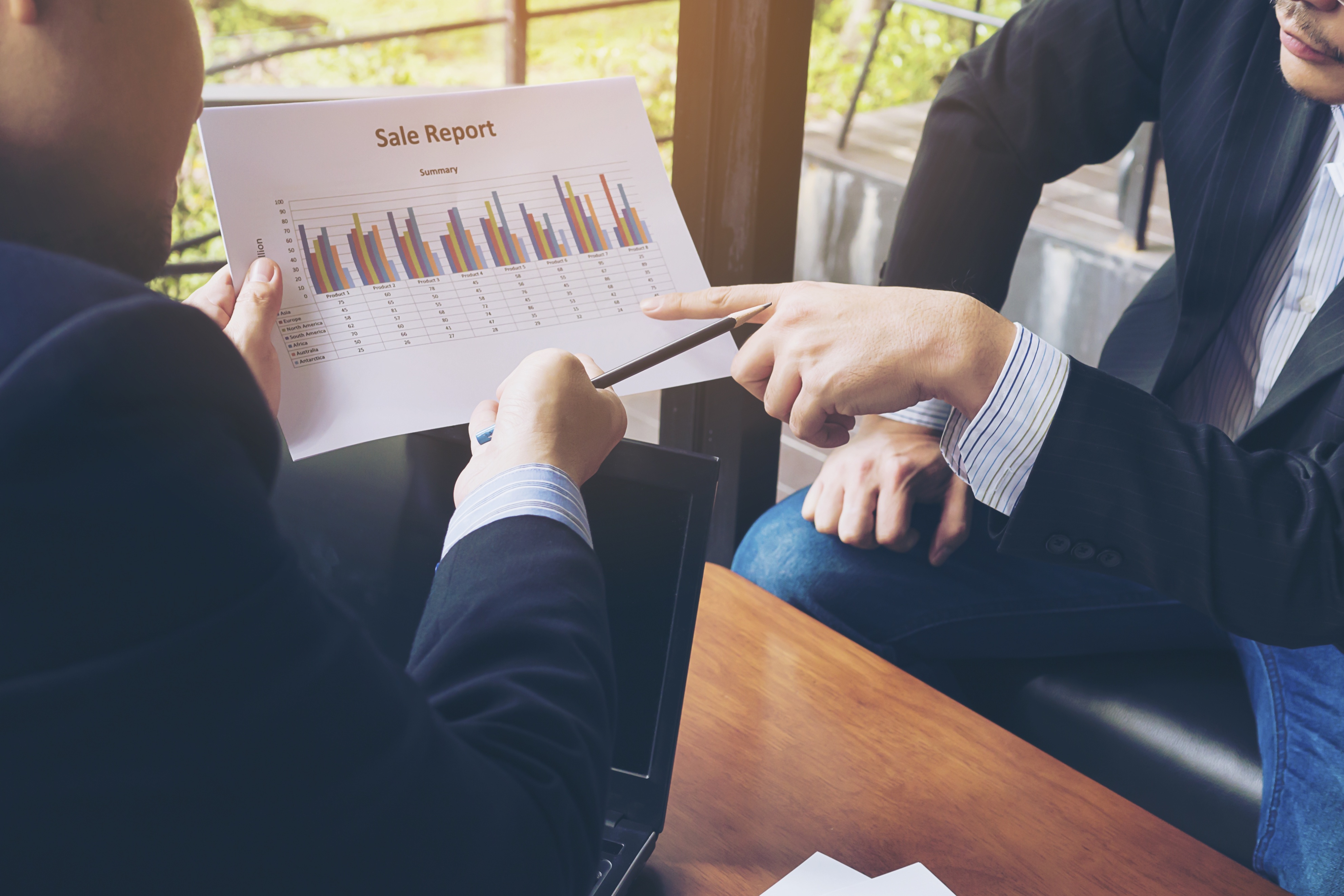 注册商标还是购买商标好,注册商标和购买商标哪个更划算