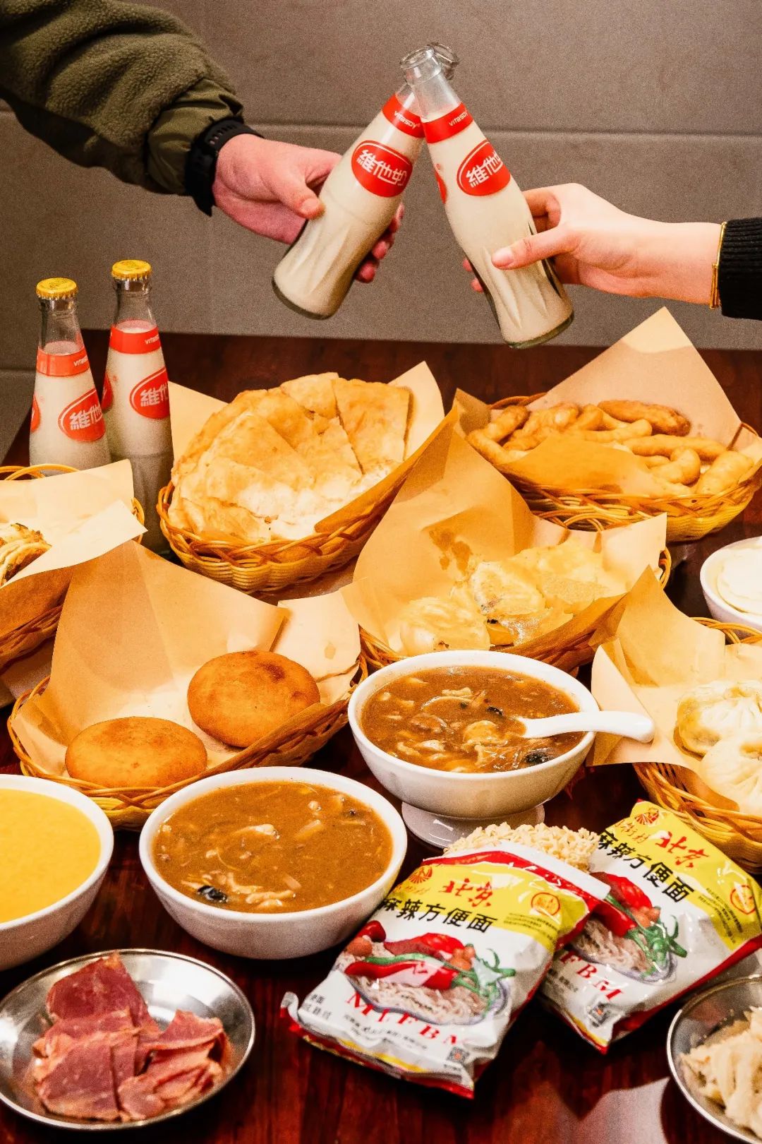 上海的正宗胡辣汤夜宵黄浦区,上海胡辣汤排队