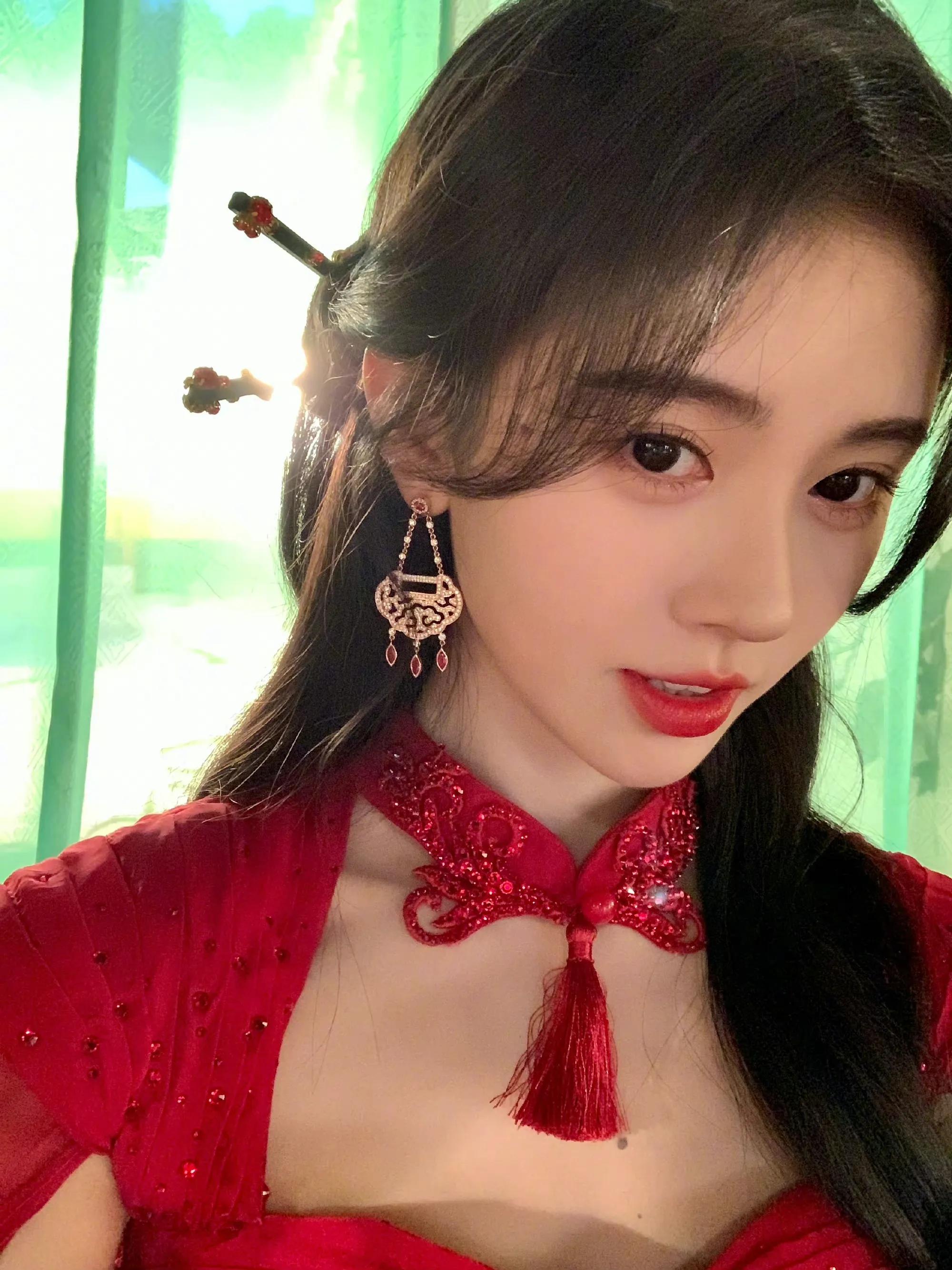 鞠婧祎,鞠婧祎歌曲