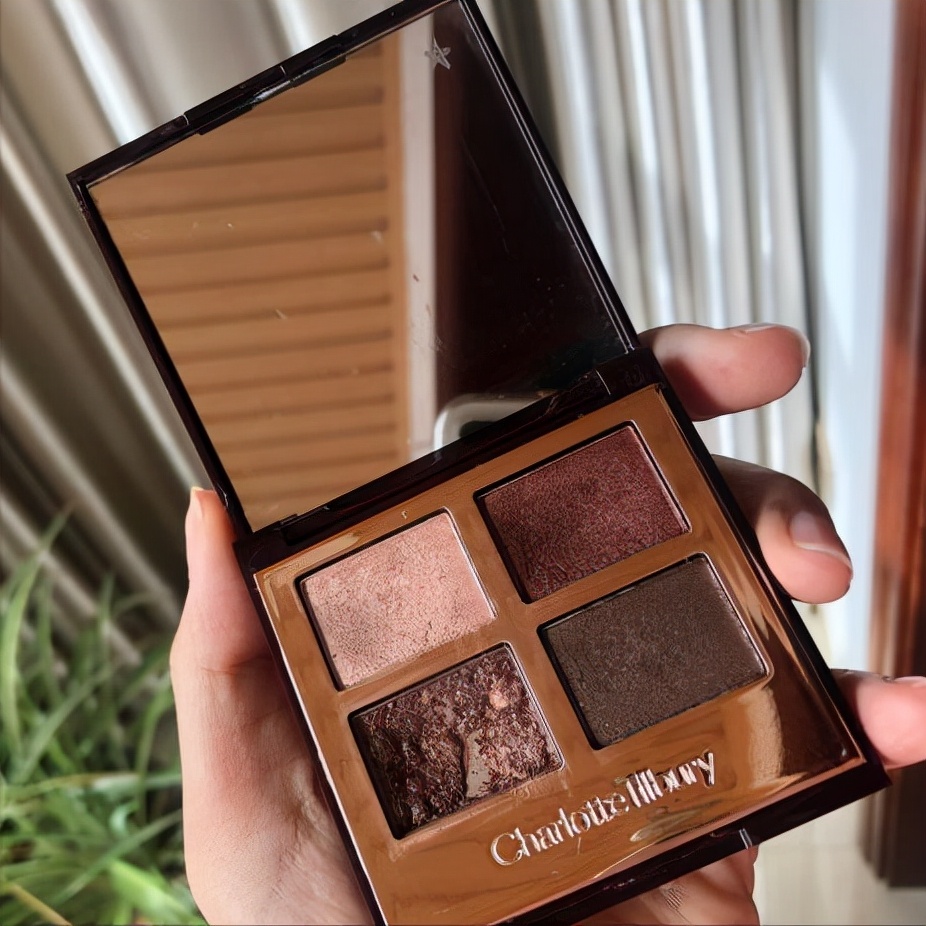 眼影盘大学生平价新手,程十安推荐平价眼影盘