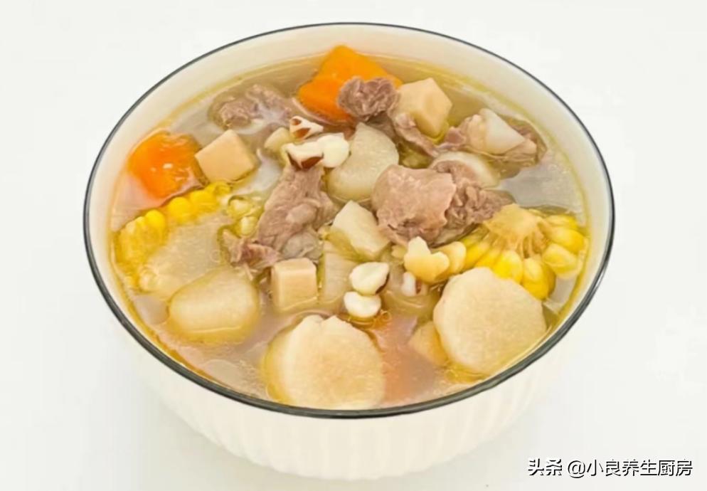 夏季汤品鸭汤,什么鸭汤好喝又有营养夏天